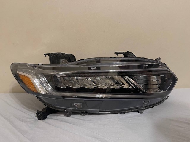 Фара правая 33100TVAA01 HONDA