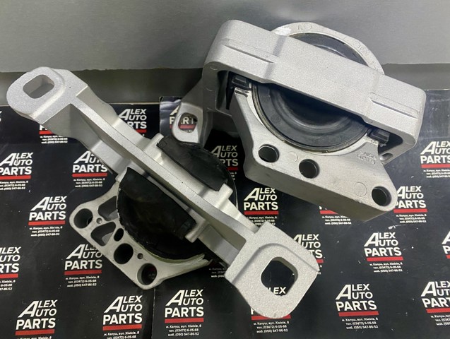 Права подушка мотора BV616F012DC FORD