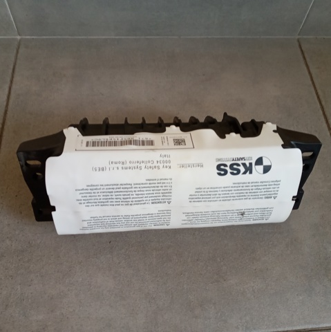 Подушка безпеки бокова 8T0880204 VAG