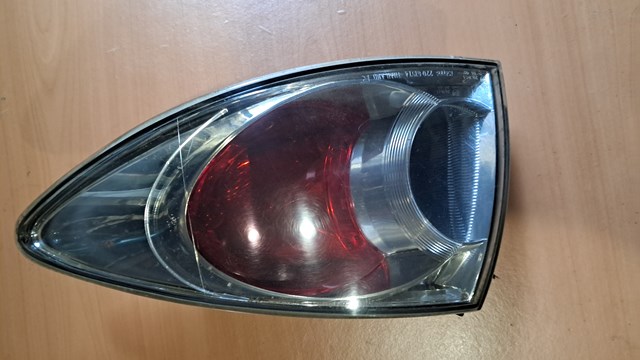 Ліхтар задній лівий, зовнішній 22061974 MAZDA