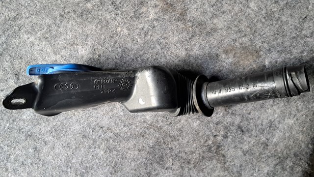 Горловина бачка омивача 4F0955452A VAG