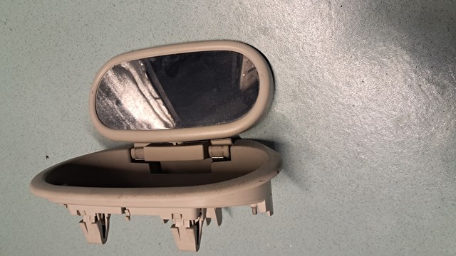 Салоне дзеркало заднього виду 8200105136 RENAULT