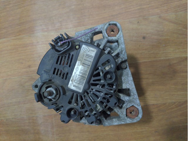 Генератор 8200667610 RENAULT