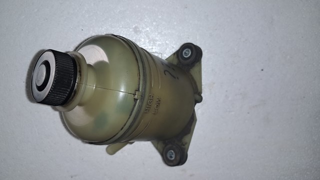 Бачок гідропідсилювача керма C0023269X MAZDA