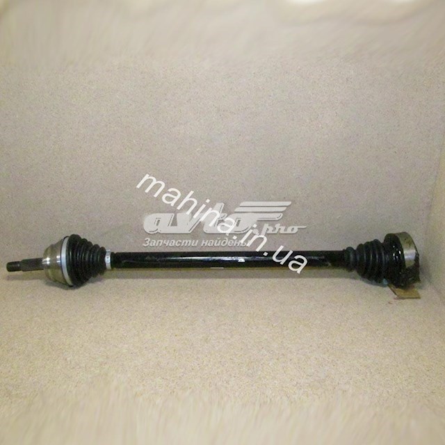Привід правий A112203020 CHERY