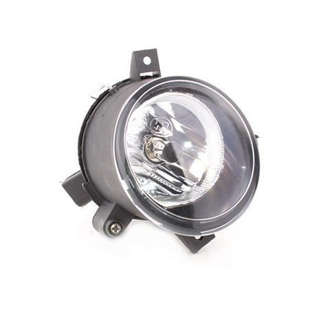 Протитуманка права M113732020 CHERY