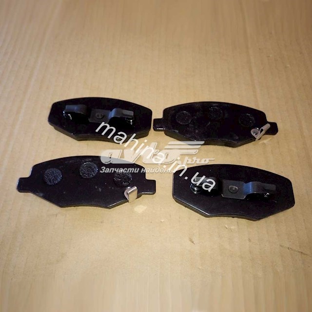 Передні гальмівні колодки S18D3501080 CHERY
