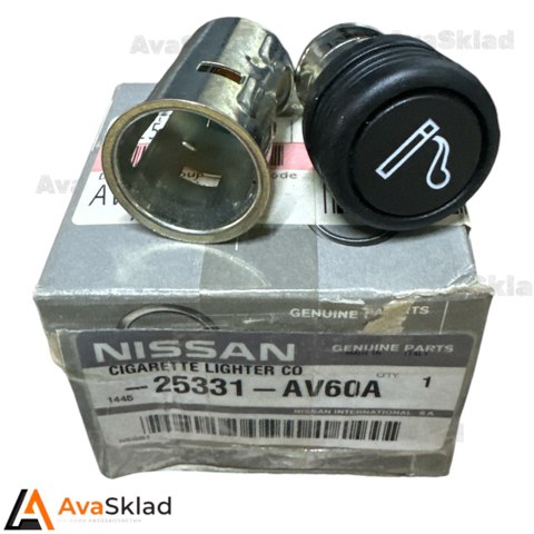 Розетка запальнички Nissan Teana