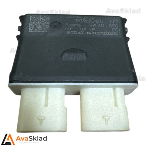 Блок управління відкриття кришки багажника 3G0962243D VAG