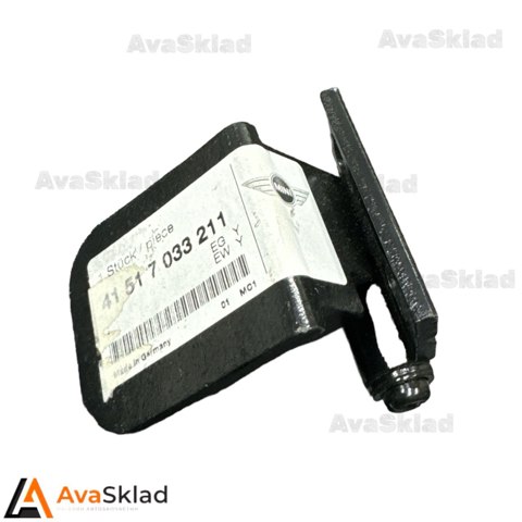 Дверний шарнір водійських дверей 41517033211 BMW