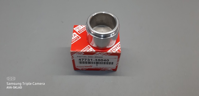 Поршень супорту гальмівного, переднього 4773135040 TOYOTA