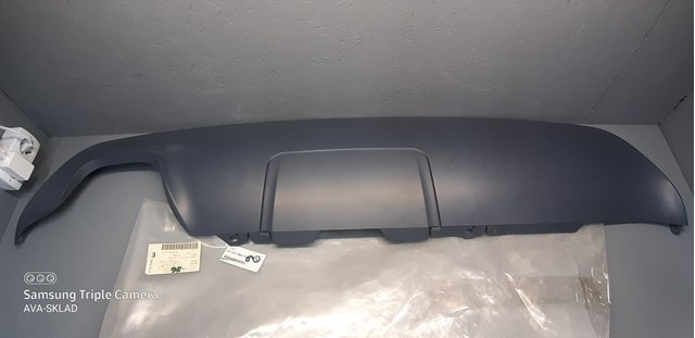 Фартух заднього бампера 51127897215 BMW