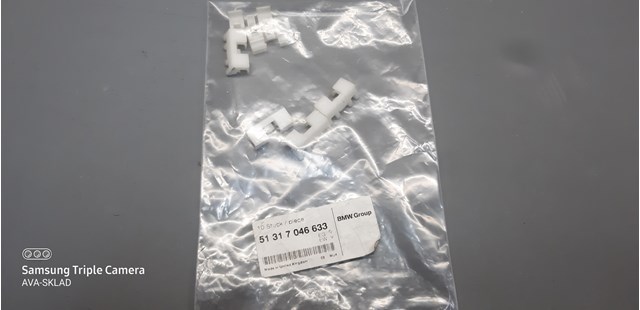 Переднє скло 51317046633 BMW