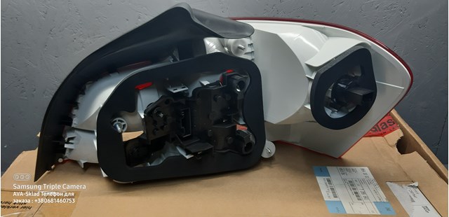 Ліхтар задній лівий 63217285641 BMW