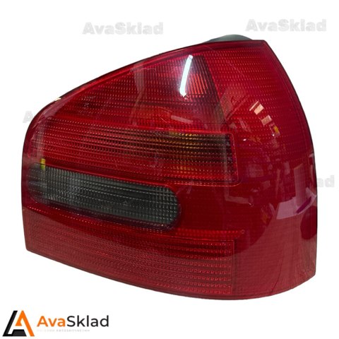 Задній правий стоп 8L0945112 VAG
