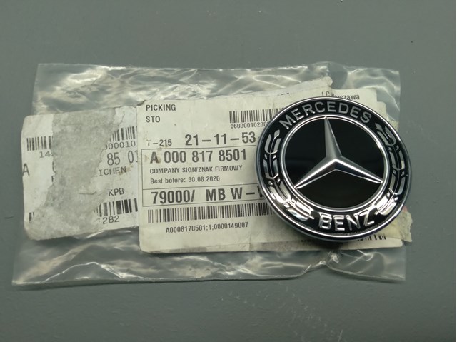 Емблема переднього бампера A0008178501 MERCEDES