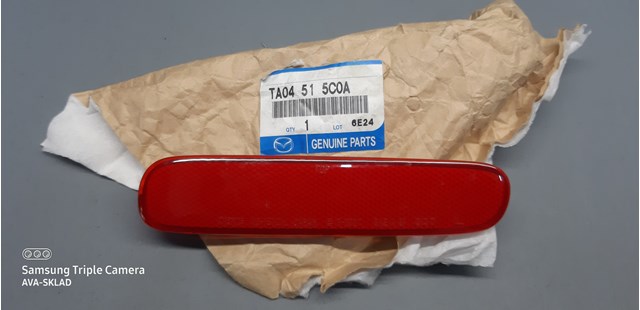 Лівий катафот бампера TA04515C0A MAZDA