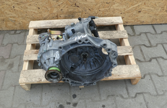 Коробка механіка в зборі 02K300050AX VAG