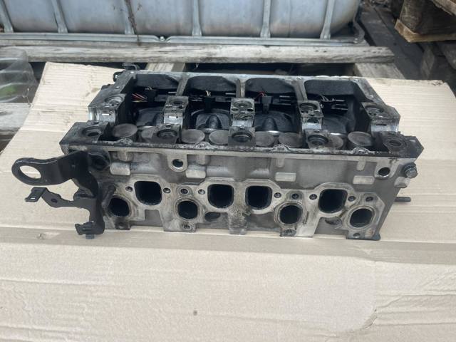 Головка циліндрів 03G103351C VAG
