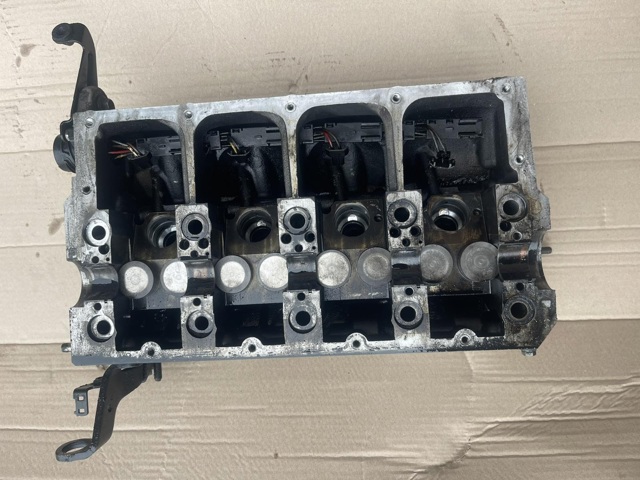 Головка блоку циліндрів 03G103351C VAG