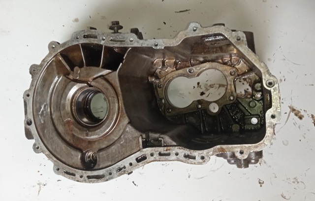 Корпус коробки передач 0AH301103B VAG