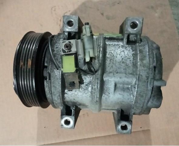 Компресор кліматичної установки 30612681 VOLVO