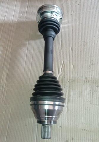 Привід правий 5QM407272J MARKET (OEM)