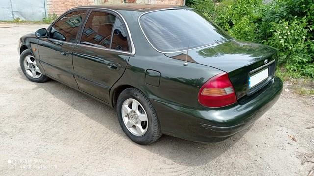 Скло задніх дверей, лівих 8341134020 HYUNDAI