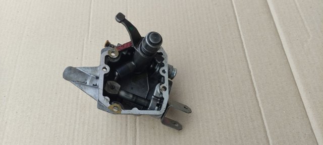 Ручна коробка передач 90400206 GM