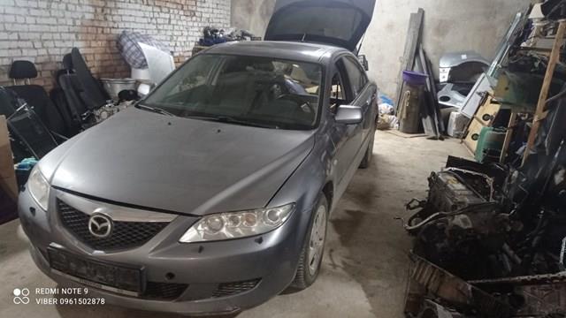 Скло передніх дверей, лівих GJ6A59511 MAZDA