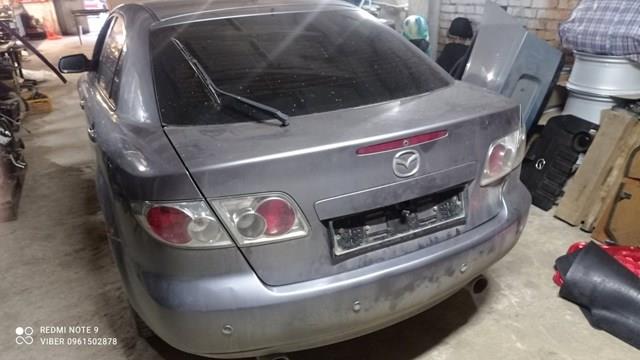 Скло двері задка GJ8J63930F MAZDA