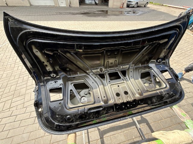 Кришка багажника кузова 41007956379 BMW