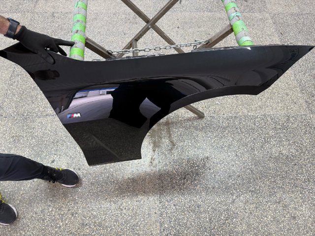 Переднє праве крило 41009466096 BMW