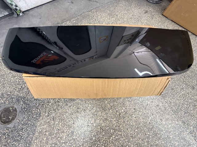 Спойлер на багажник 51629481123 BMW