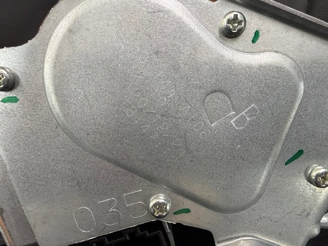 Двигун склоочисника заднього скла 67637407264 BMW