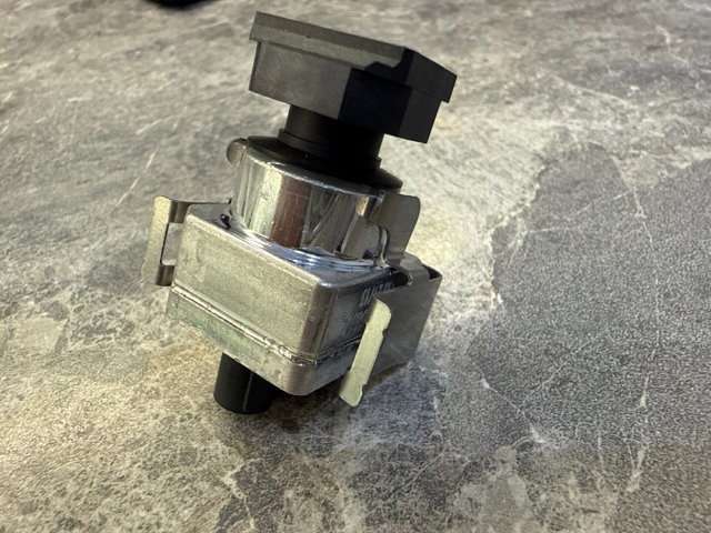 Камера системи забезпечення видимості A0009056312 MERCEDES