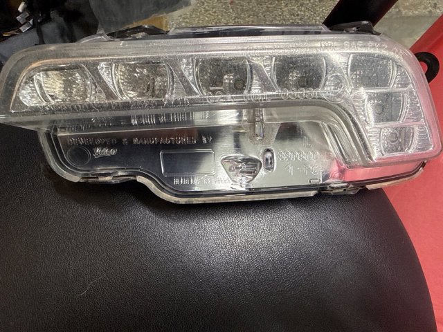 Підфарники A2128200756 MERCEDES