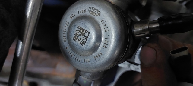 Насос паливний високого тиску (ПНВТ) - DIESEL 04E127027N VAG