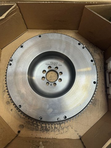 Демпферний маховик 12310EB300 NISSAN