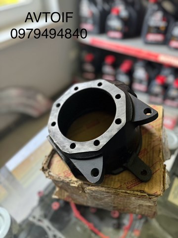 Корпус переднього поворотного кулака, лівого 4321260120 TOYOTA