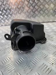 Корпус повітряного фільтра, верхня частина 165266RA1B NISSAN