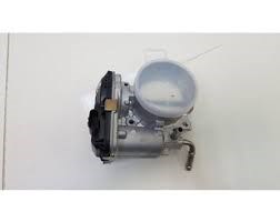 Блок дросельної заслінки 2203025010 TOYOTA