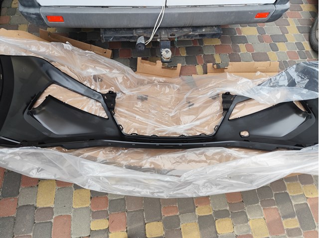 Бампер передній 620226RR0H NISSAN