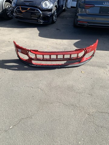 Бампер передній 51117451335 BMW