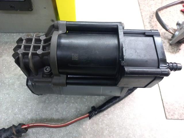 Компресор пневмоподвески A0993200004 MERCEDES