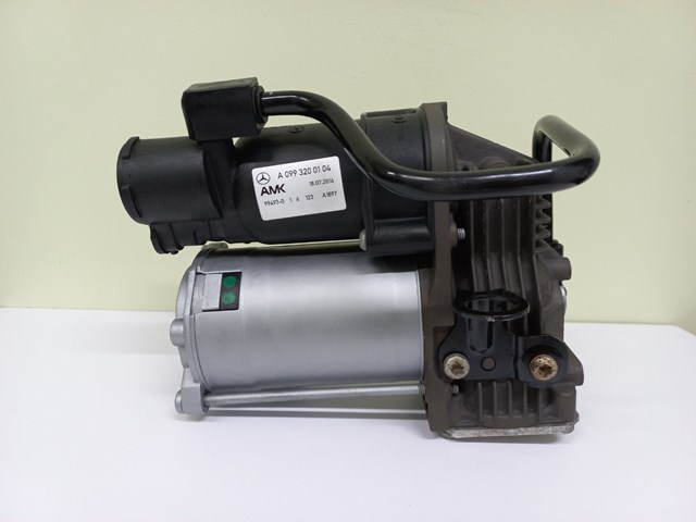 Компресор підкачки амортизаторів A0993200104 MERCEDES