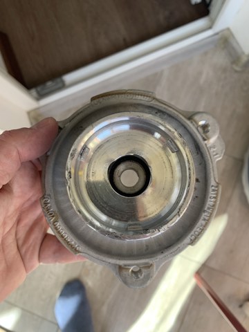 Подушка амортизатора переднього 32246660 VOLVO
