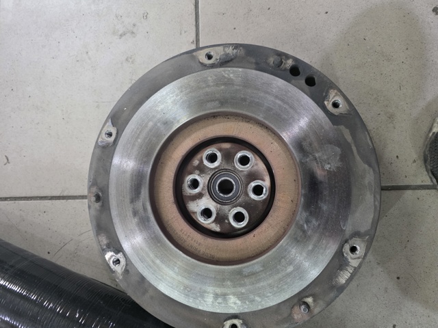 Маховик зчеплення Міцубісі Л200 4