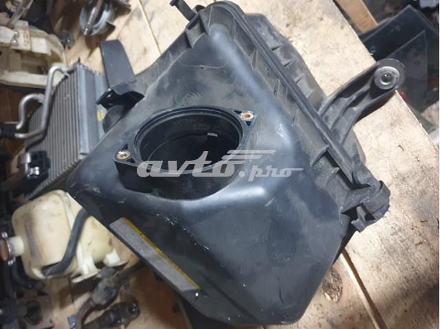 Корпус повітряного фільтра, верхня частина 281102G300 HYUNDAI