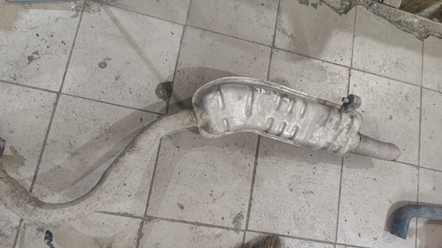 Глушник задній Hyundai Terracan